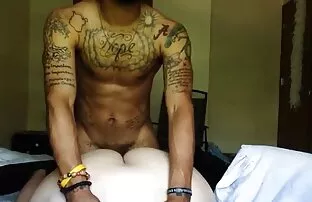 XXX Chubby fille aflam pour nou jouer avec elle-même sur cam