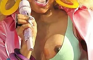 XXX Un mec asiatique baise une fille noire AMBF Ebony Jeremy Long filem sex pournou Adrian May